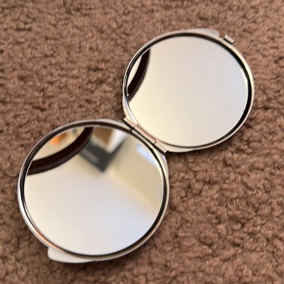 Double Side Mirror - Picture 4 of 4